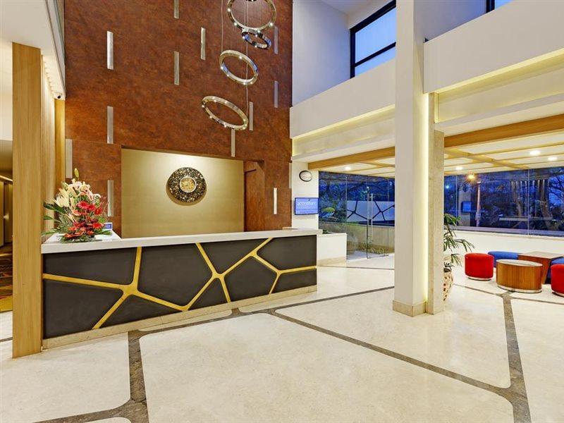Sarovar Portico Outer Ring Road Бенґалуру Екстер'єр фото